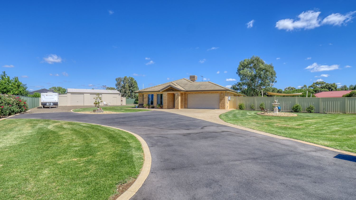 2/33 Catona Crescent, Cobram VIC 3644, Image 1