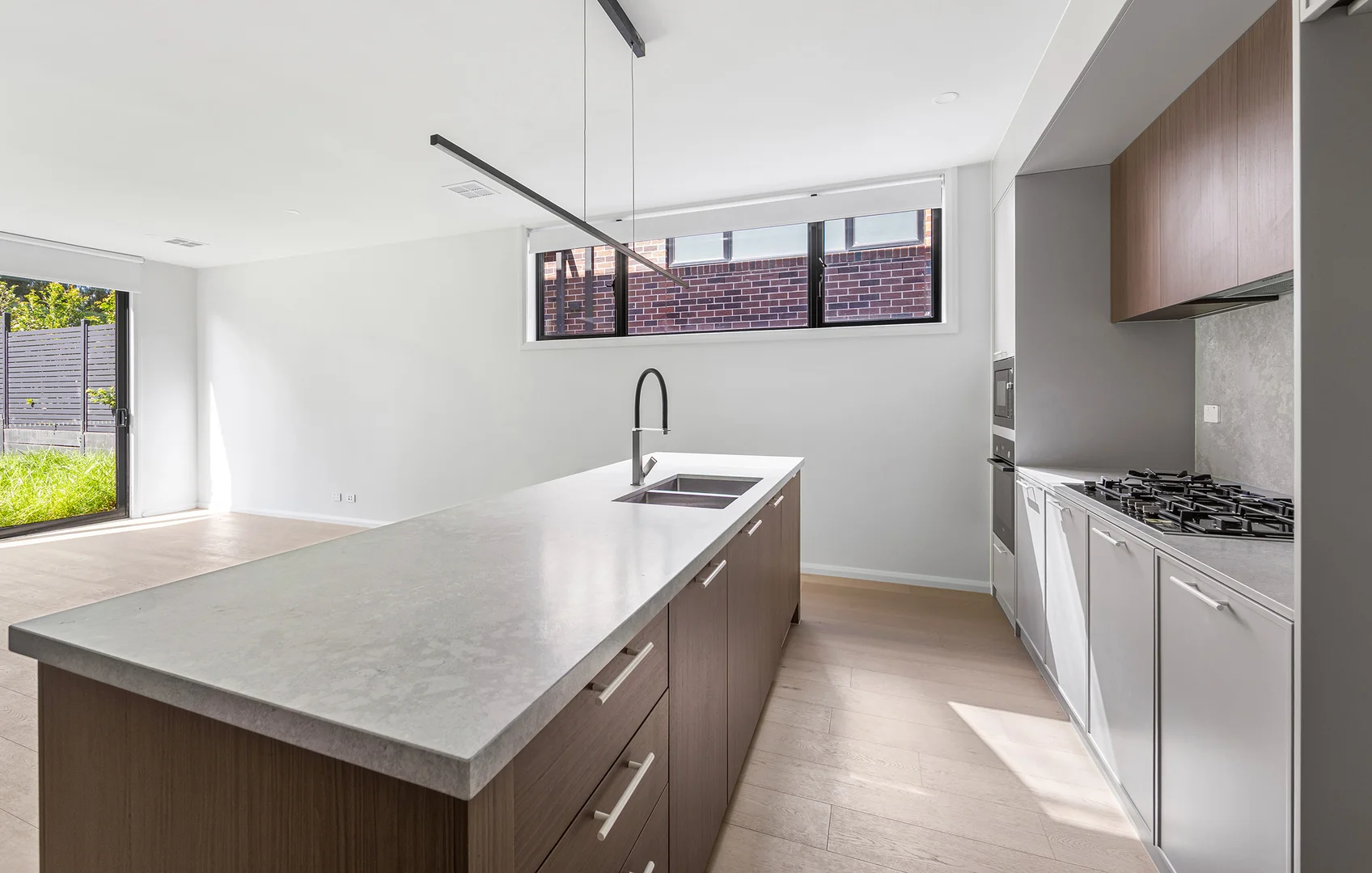 Additional image 4 of 2/142 Warrigal Road, Camberwell VIC 3124