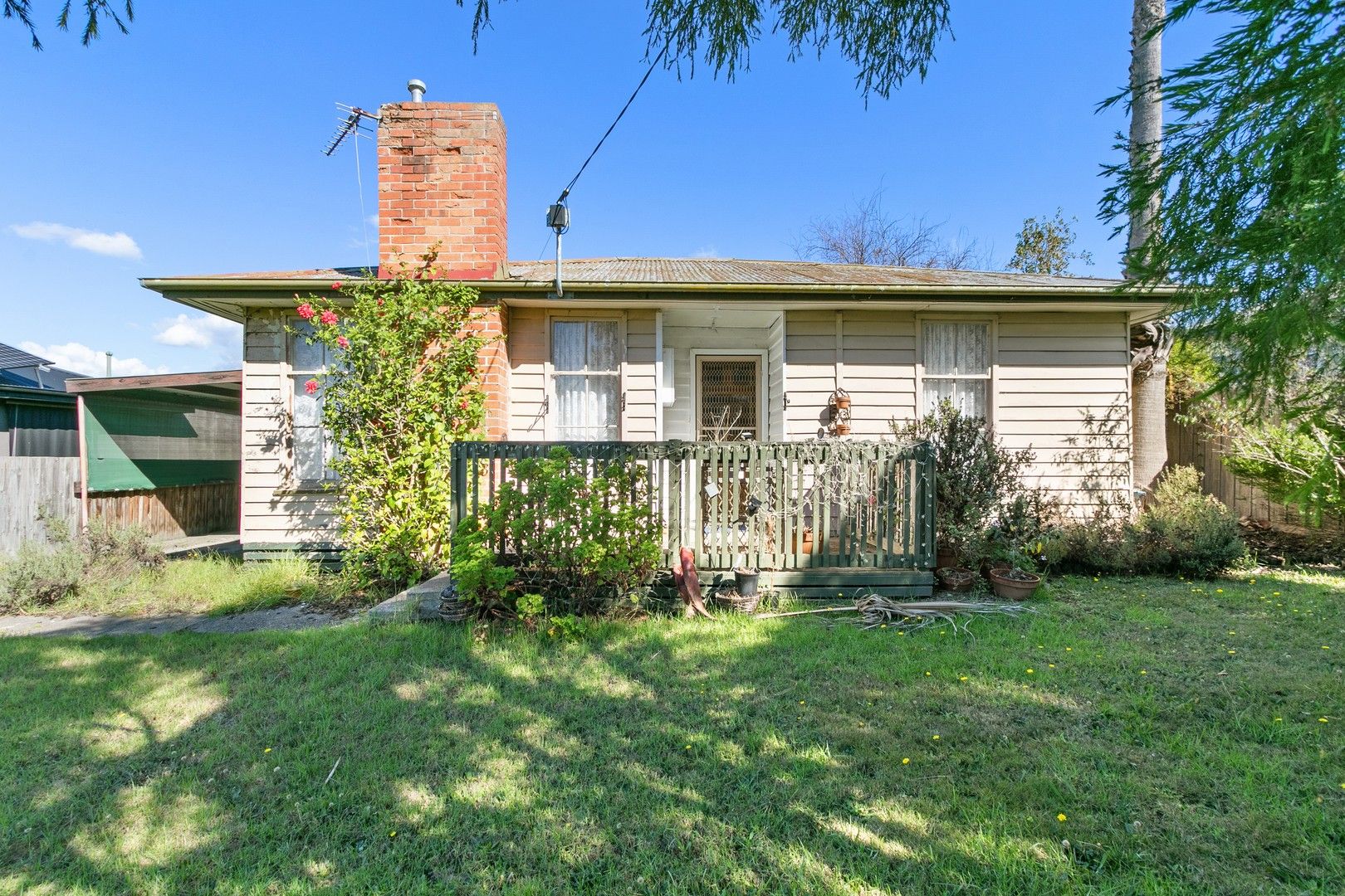 76 Churchill Rd, Morwell VIC 3840, Image 0