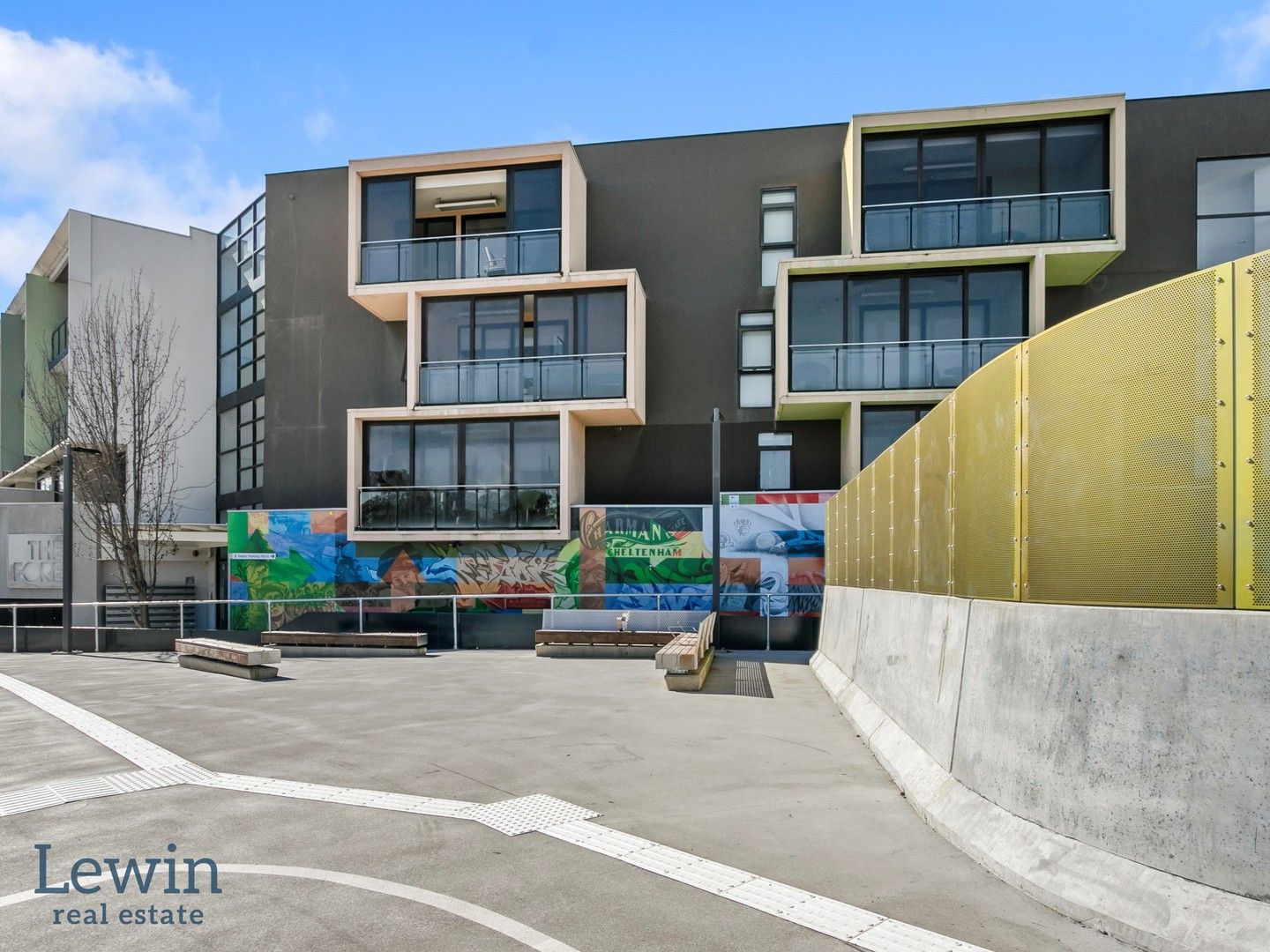 1 bedrooms Apartment / Unit / Flat in 112/278 Charman Road CHELTENHAM VIC, 3192