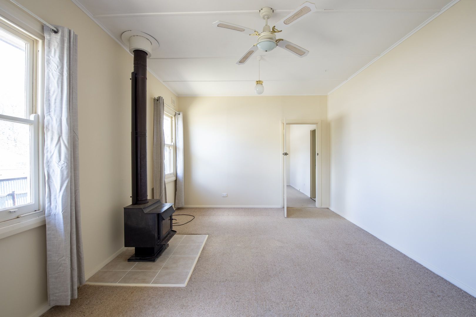 22 Second Street, Napperby SA 5540, Image 2