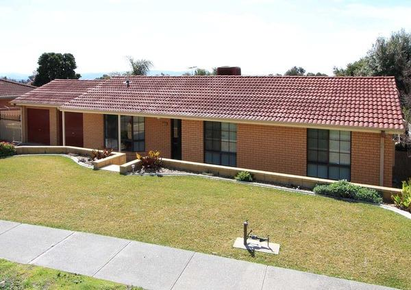 28 Barton Street, West Wodonga VIC 3690