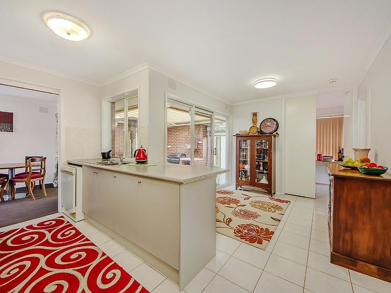 3 Firbank Terrace, ALBANVALE VIC 3021, Image 2