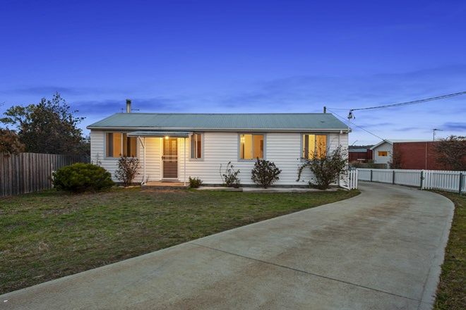 Picture of 395 Shark Point Road, PENNA TAS 7171