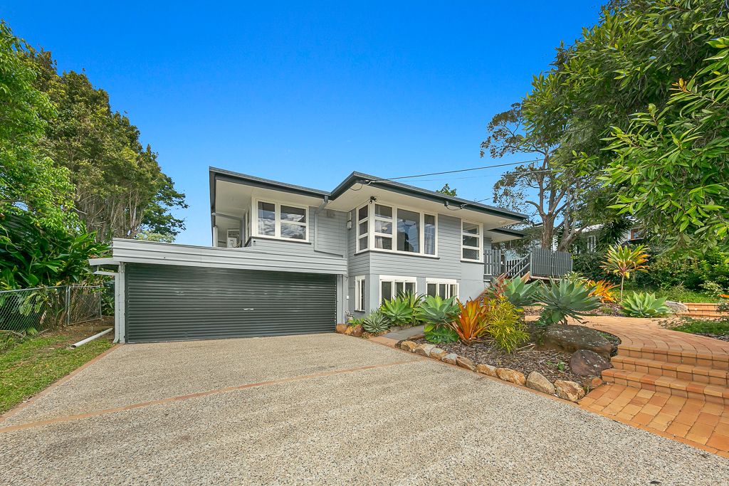 4 bedrooms House in 118 Armfield Street STAFFORD QLD, 4053