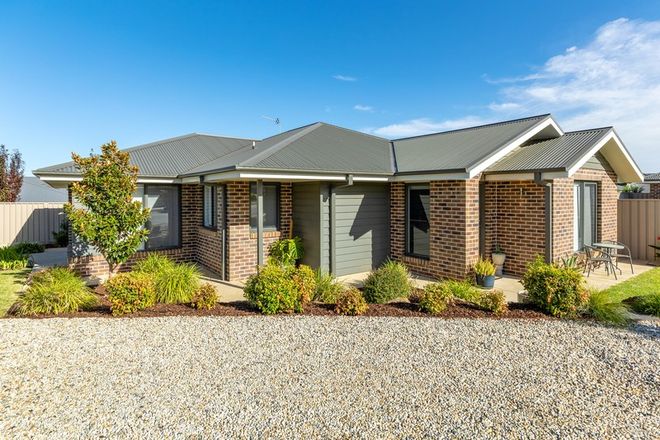 Picture of 8 Beaurepaire Street, BOOROOMA NSW 2650