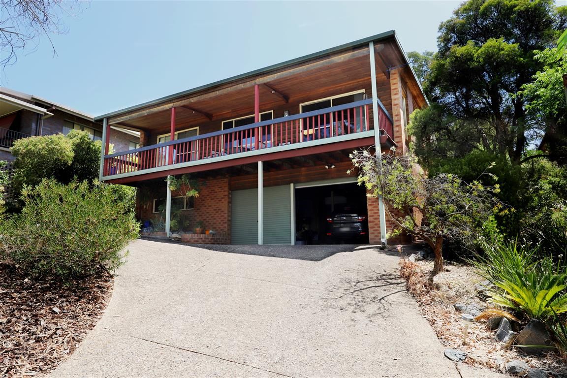 9 Bundara Crescent, Tumut NSW 2720, Image 0