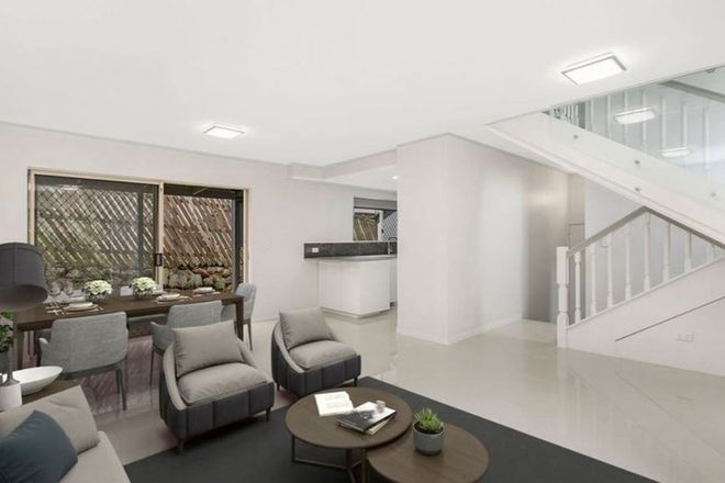 Picture of 3/145 Melville Terrace, MANLY QLD 4179