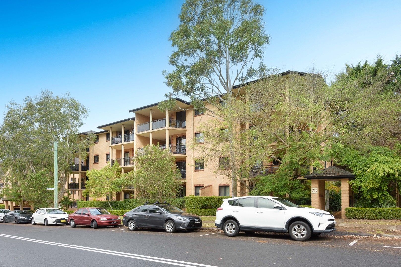 2 bedrooms Apartment / Unit / Flat in 43/16-26 Park Street SUTHERLAND NSW, 2232