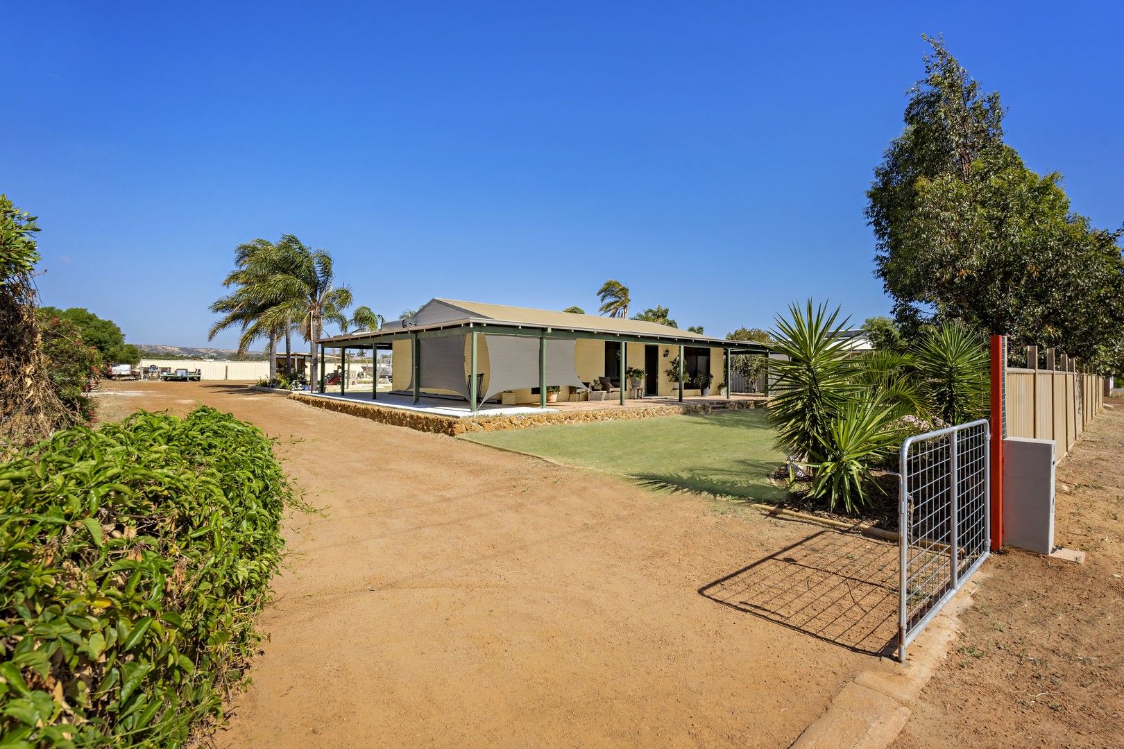 106 Beattie Road, Waggrakine WA 6530, Image 0