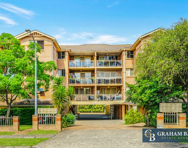 2/19-23 Hardy Street, Fairfield NSW 2165