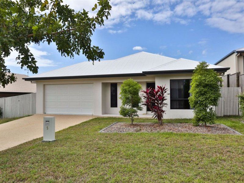 4 bedrooms House in 5 Yanooa Court BUSHLAND BEACH QLD, 4818