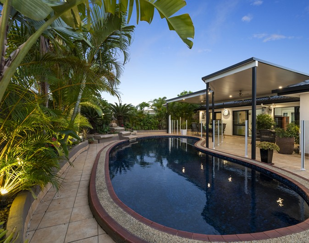 4 Volante Crescent, Mermaid Waters QLD 4218