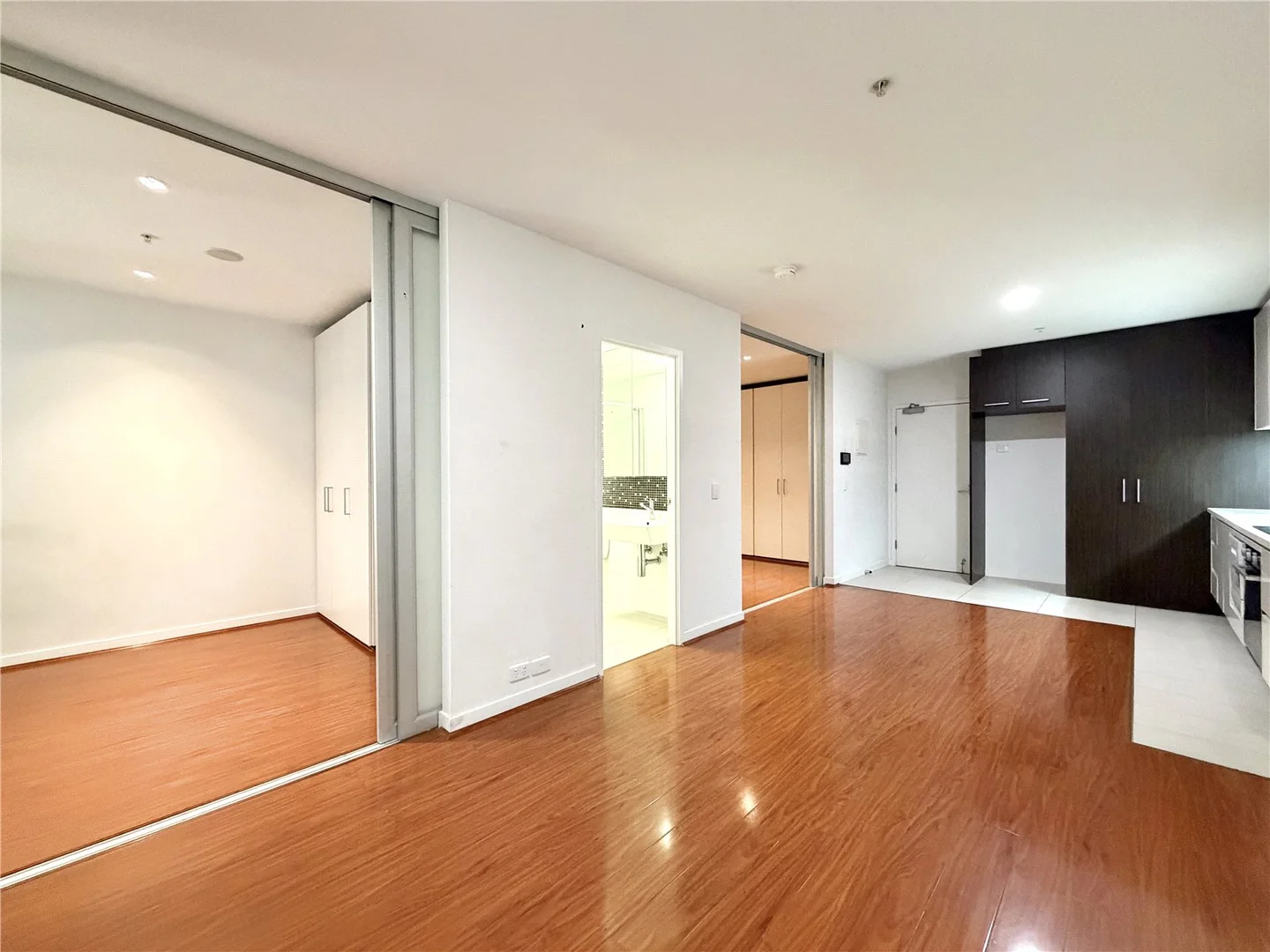 Additional image 4 of 1301/639 Lonsdale Street, Melbourne VIC 3000