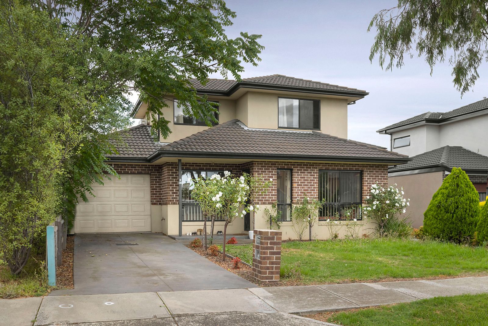 3 bedrooms Townhouse in 1/64 King Street AIRPORT WEST VIC, 3042