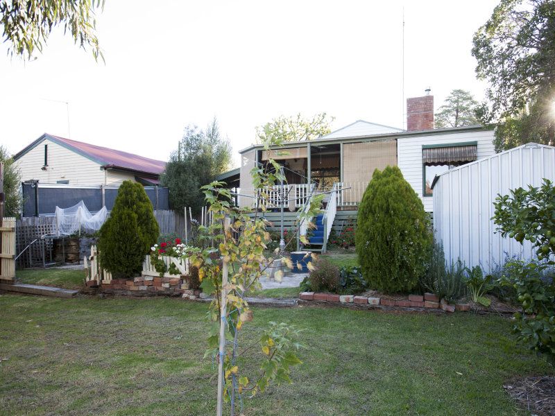 3 Railway Place, Tallarook VIC 3659, Image 2