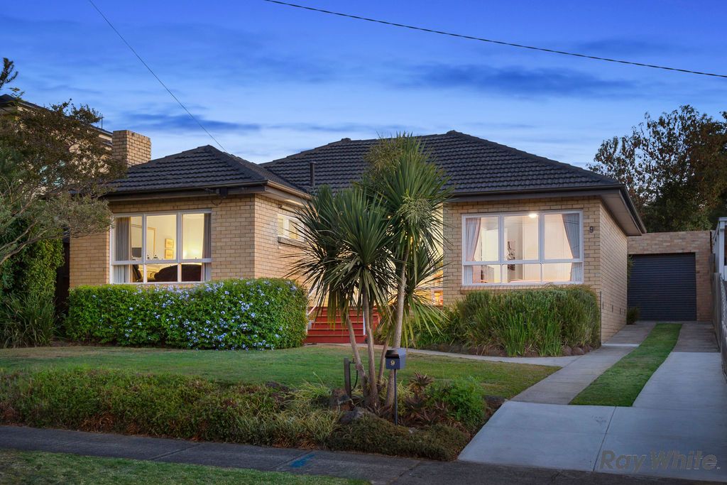 9 Eram Road, Box Hill North VIC 3129, Image 0