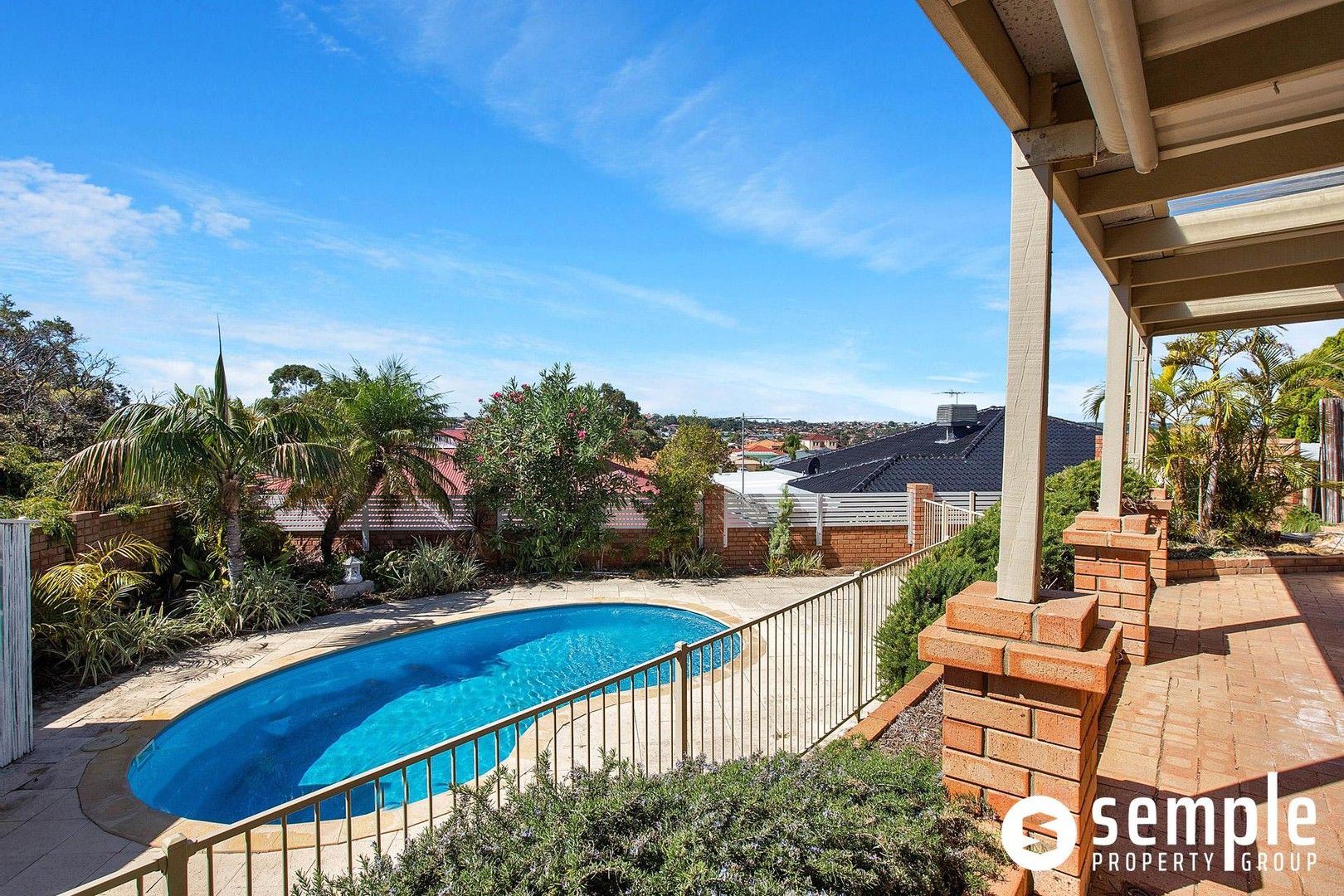 6 Clune Place, Coogee WA 6166