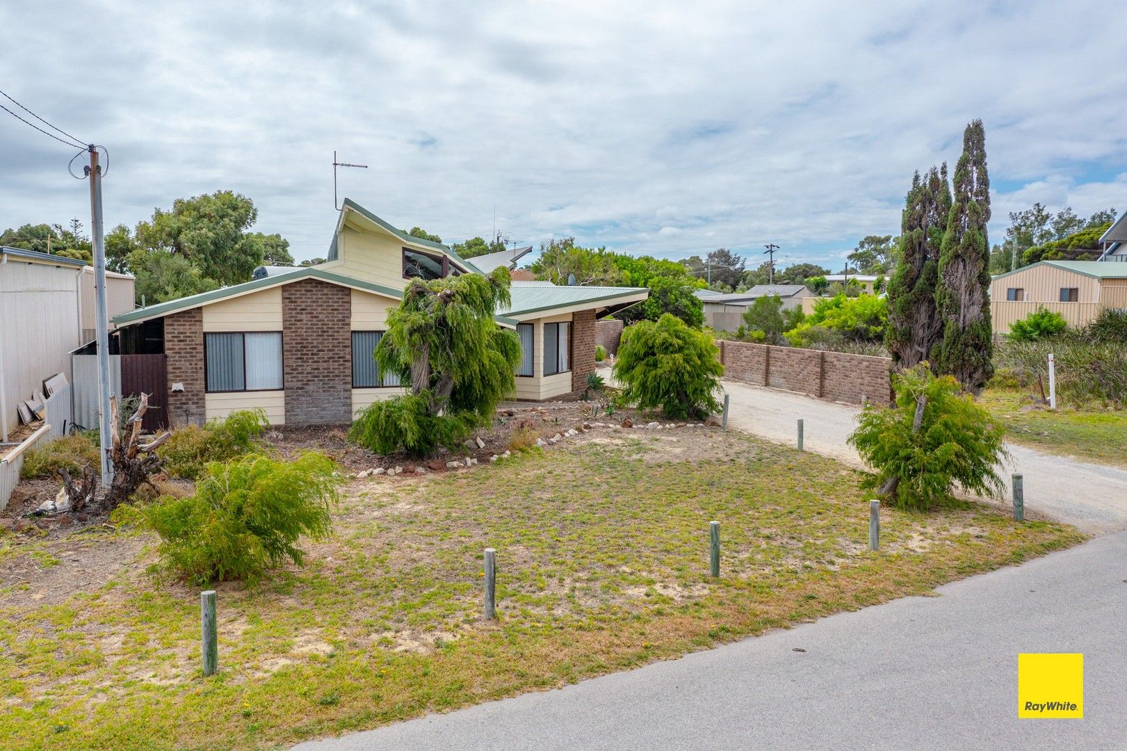 1A Ross Way, Lancelin WA 6044