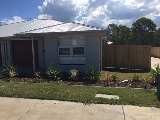 Unit 2/43 Lagoon Rd, Burpengary QLD 4505, Image 0