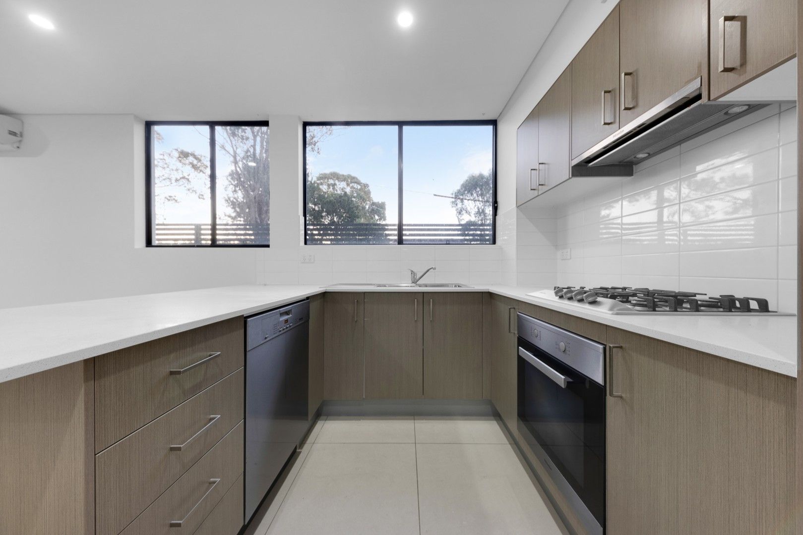 2 bedrooms Apartment / Unit / Flat in 1/8-10 Octavia Street TOONGABBIE NSW, 2146