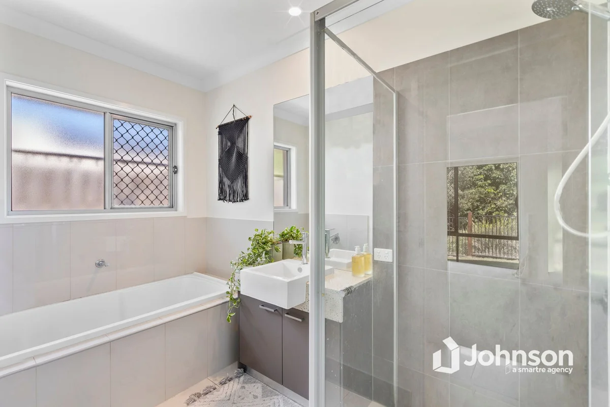 Additional image 14 of 6 Mapleton Crescent, Capalaba QLD 4157