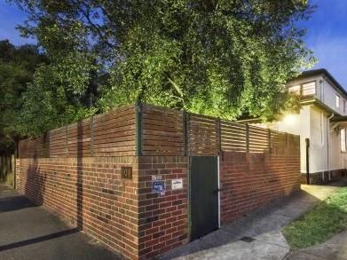 3 bedrooms House in 1/60A Westbury Street ST KILDA EAST VIC, 3183