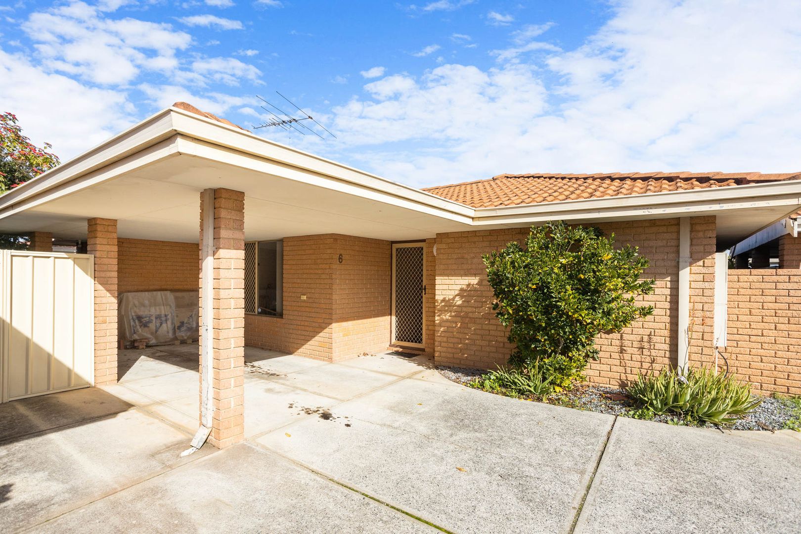 6/1 Park Road, Midvale WA 6056, Image 2