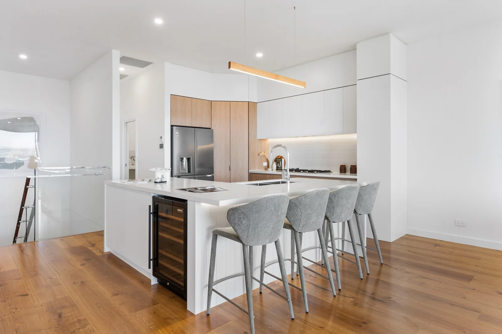 Additional image 14 of 1-11/2 Ridgeline Way, Highland Park QLD 4211