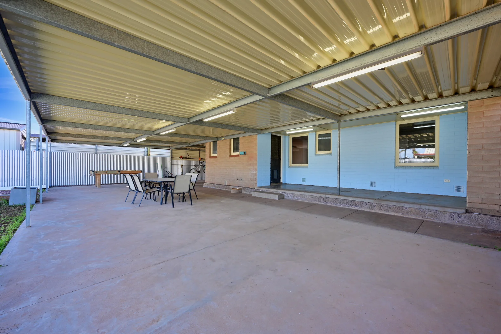 Image 12
