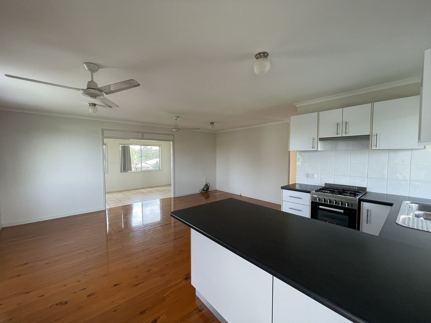 8 Reef Close, Turkey Beach QLD 4678, Image 2