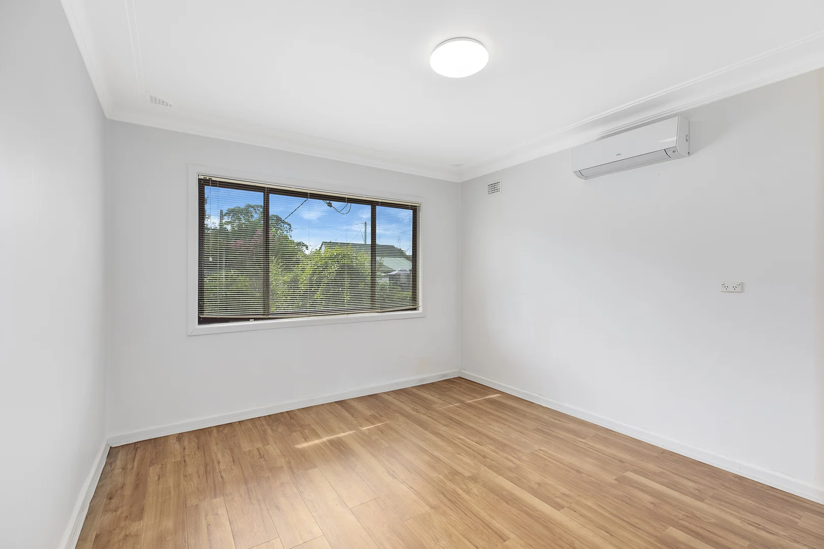 Additional image 5 of 135 Pacific Highway, Ourimbah NSW 2258