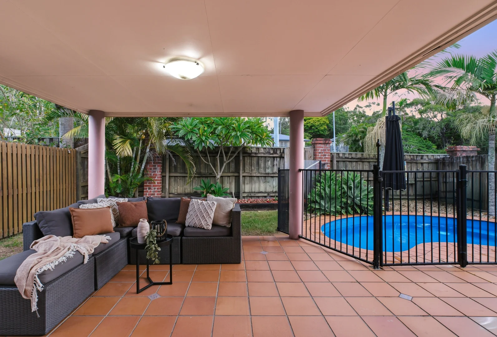 Additional image 16 of 26 Estate Place, Holland Park West QLD 4121