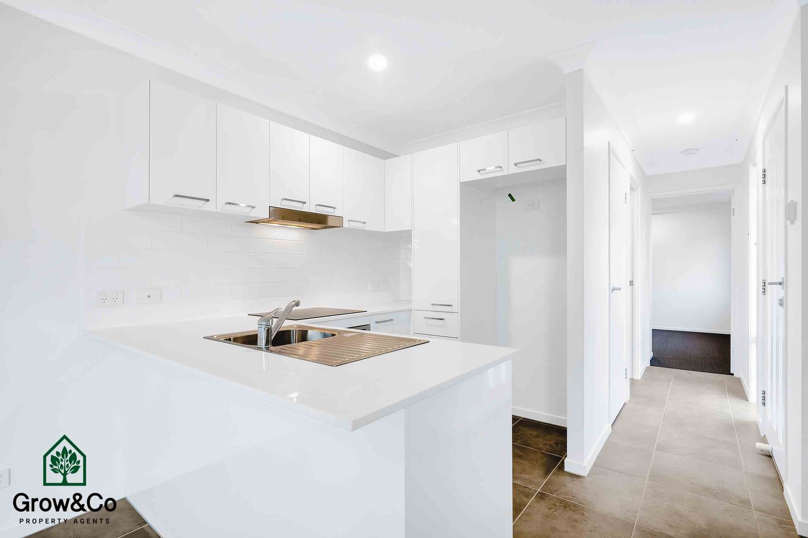 10B Reaside Road, Walloon QLD 4306 House For Rent Domain