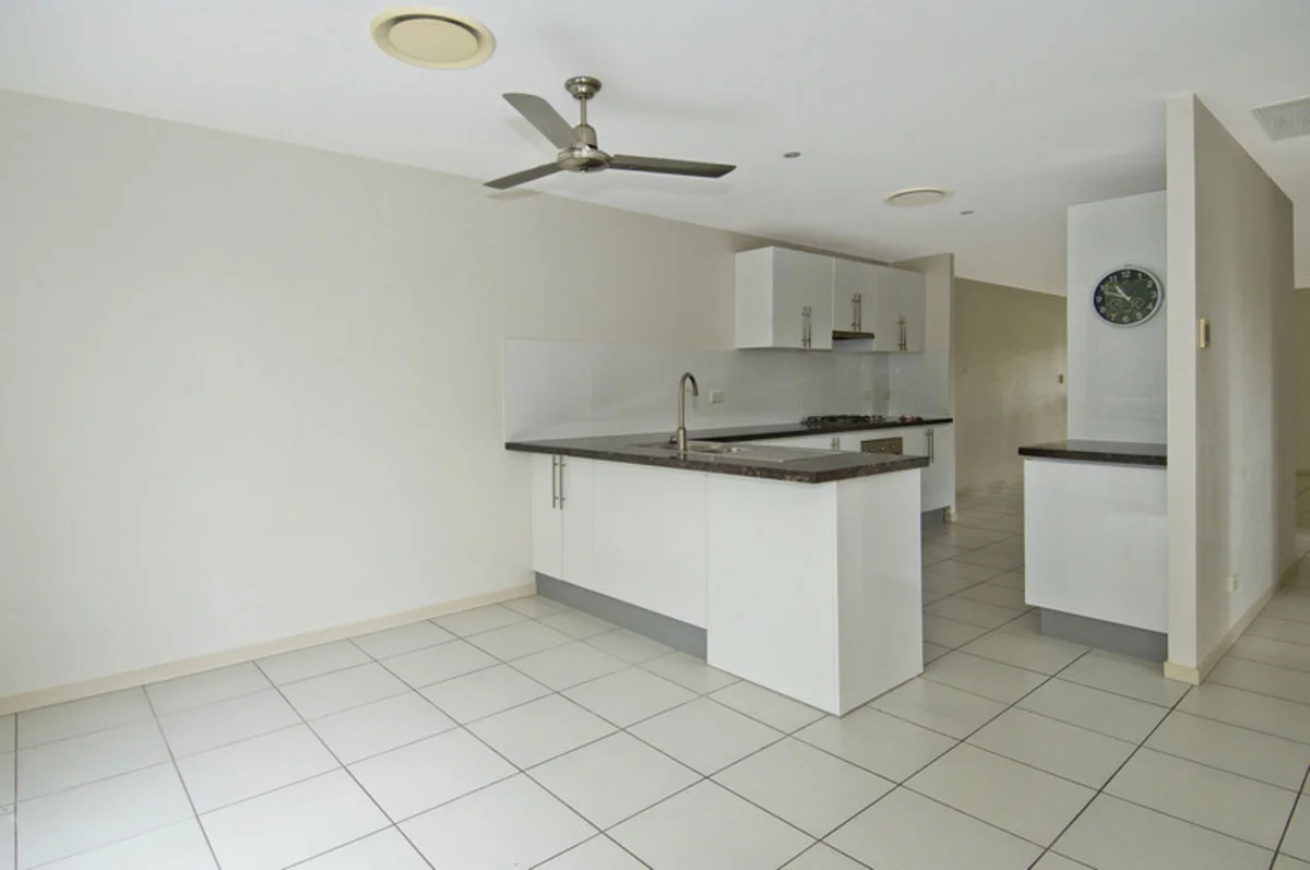 Additional image 3 of 1/4 Carmen Court, Oxenford QLD 4210