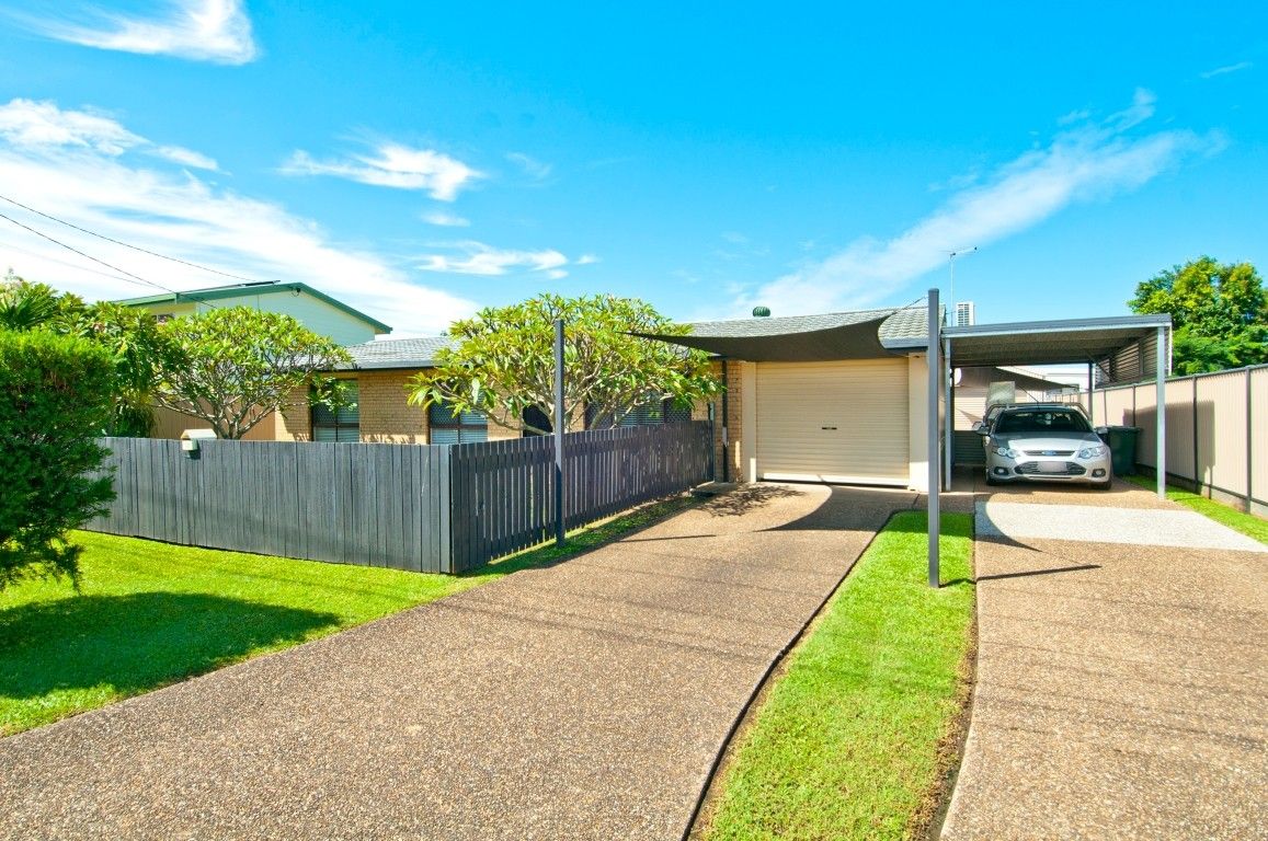 3 bedrooms House in 13 Cooran Street BEENLEIGH QLD, 4207