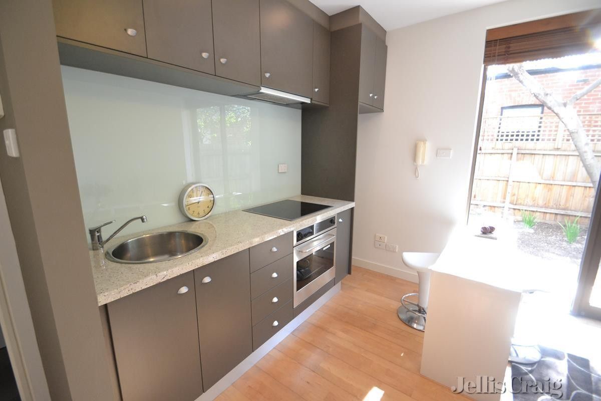 Studio in 4/44 Kneen Street, FITZROY NORTH VIC, 3068