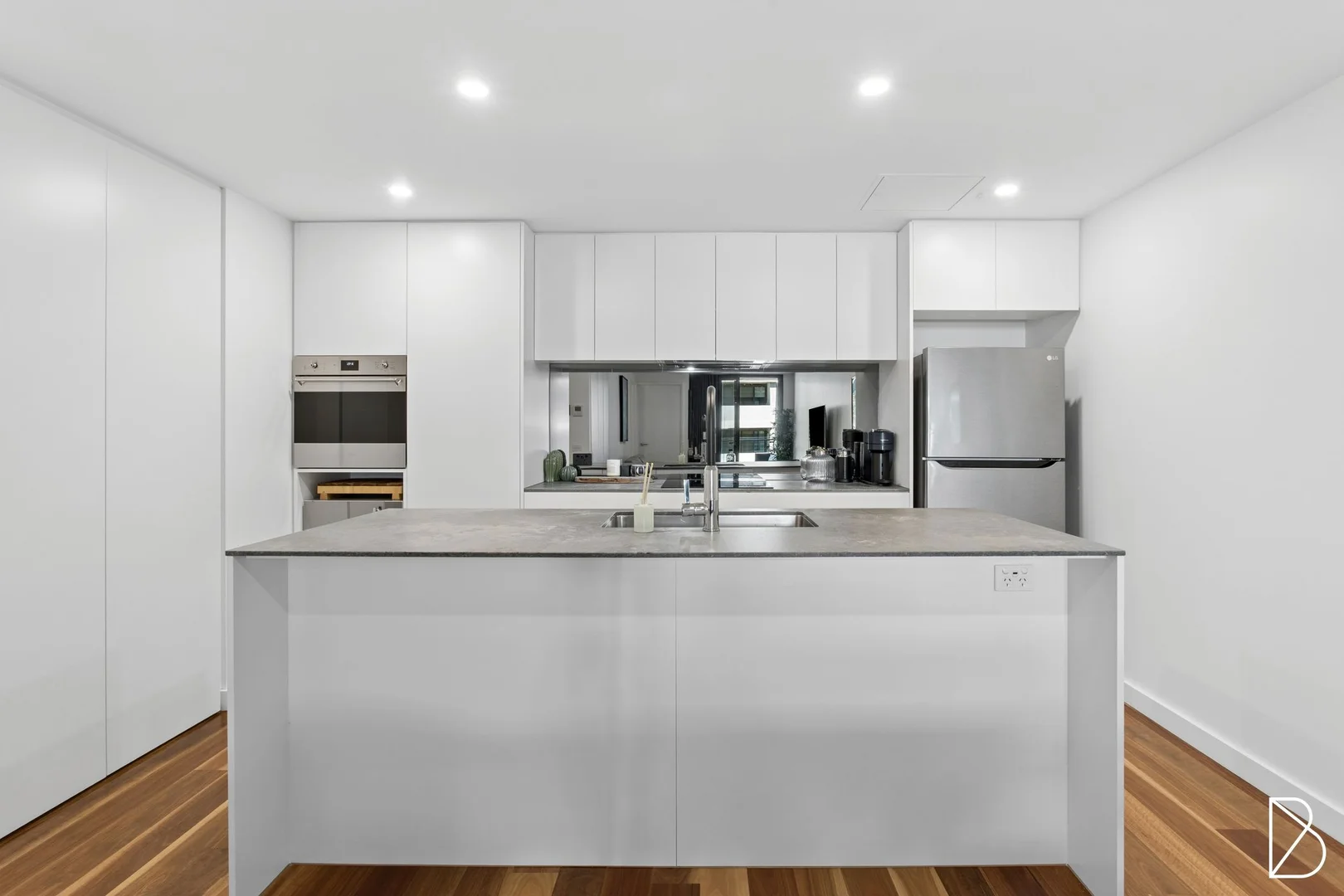 Additional image 2 of 334/2 Anzac Park, Campbell ACT 2612