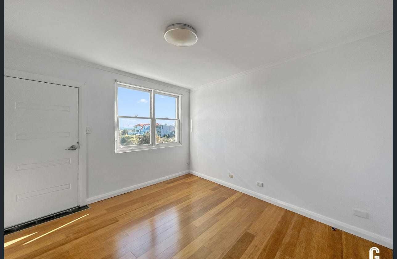 4/12 Memorial Drive, The Hill NSW 2300, Image 2