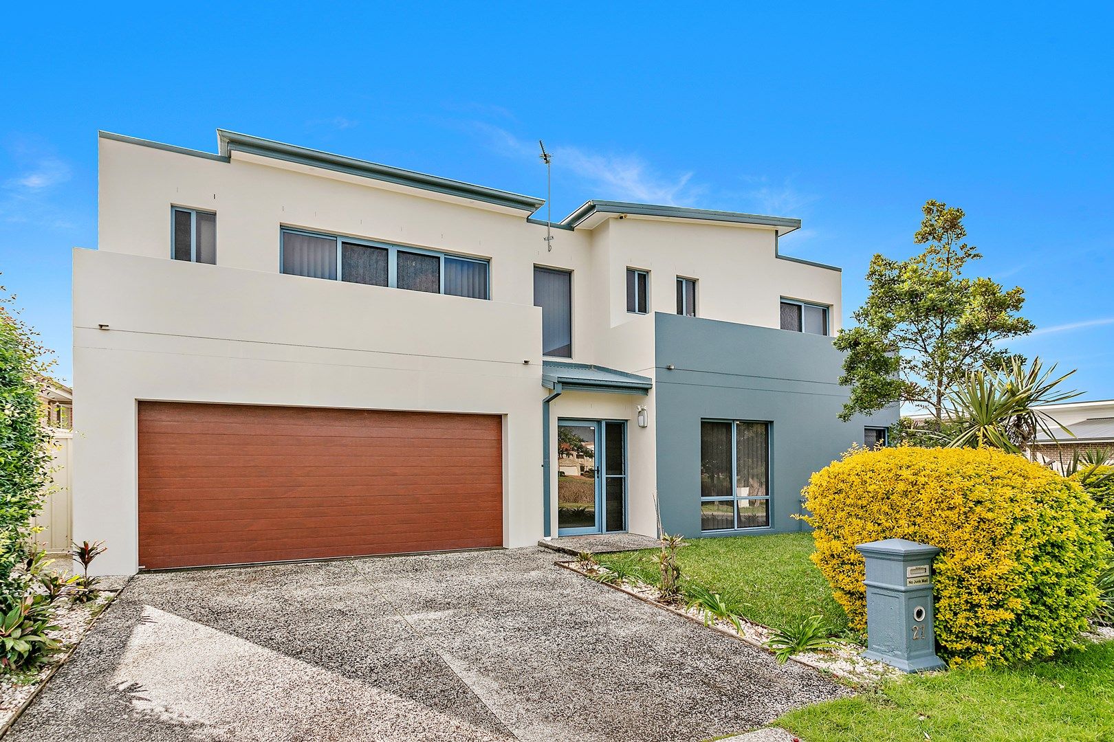 27 Caravel Crescent, Shell Cove NSW 2529, Image 1