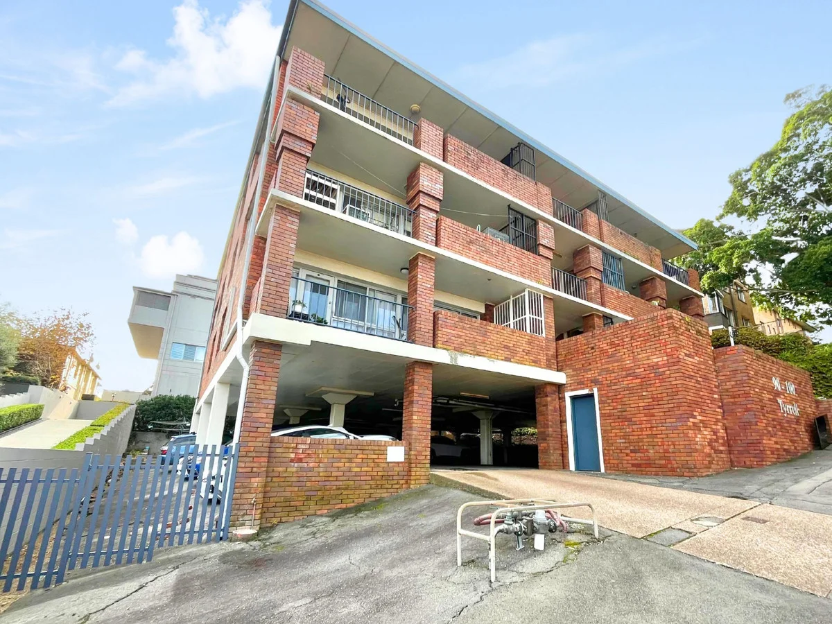 13/90-100 Tyrrell Street, The Hill NSW 2300