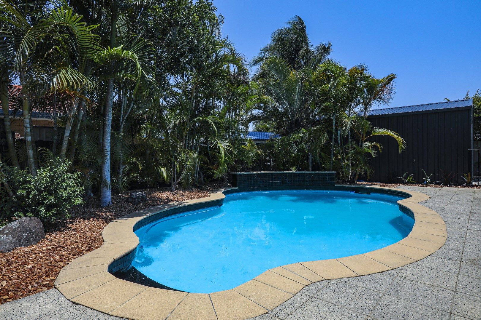 2 Splice Street, Mermaid Waters QLD 4218, Image 0