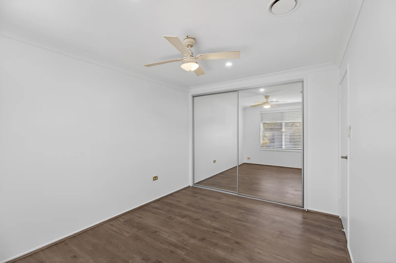 Additional image 10 of 35 Hopping Road, Ingleburn NSW 2565
