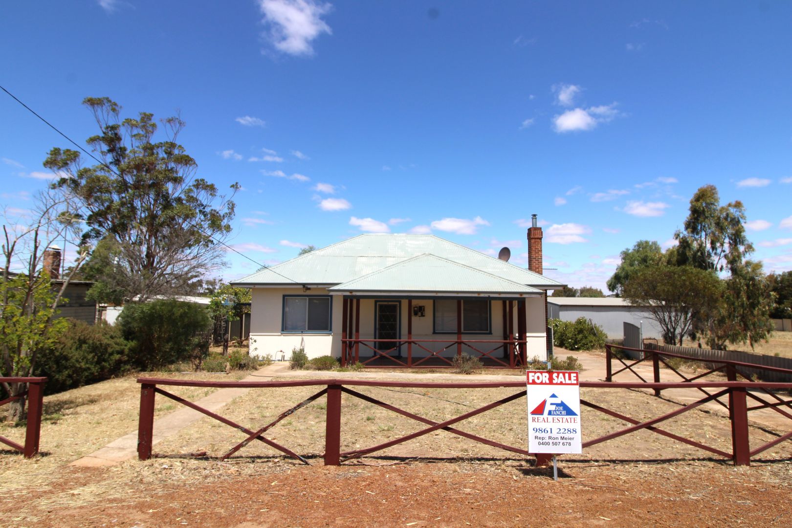 75 Taylor Street, Dumbleyung WA 6350, Image 2