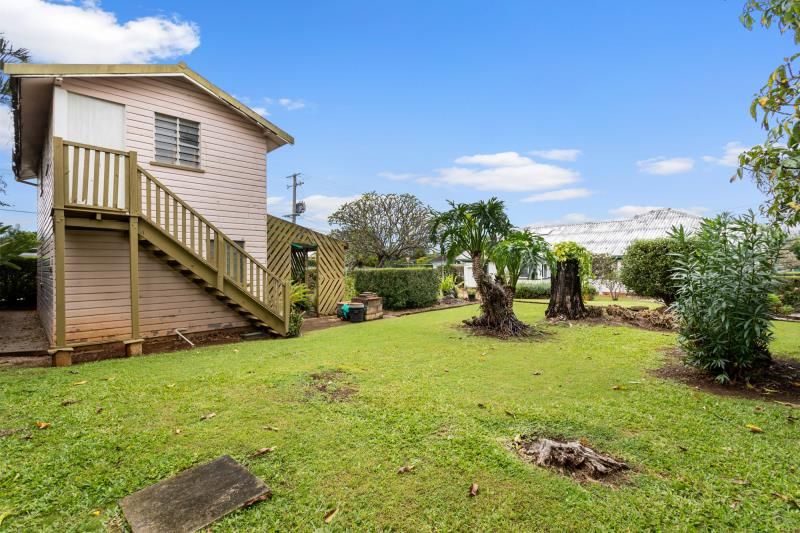 32 COLLINS STREET, Woody Point QLD 4019, Image 2