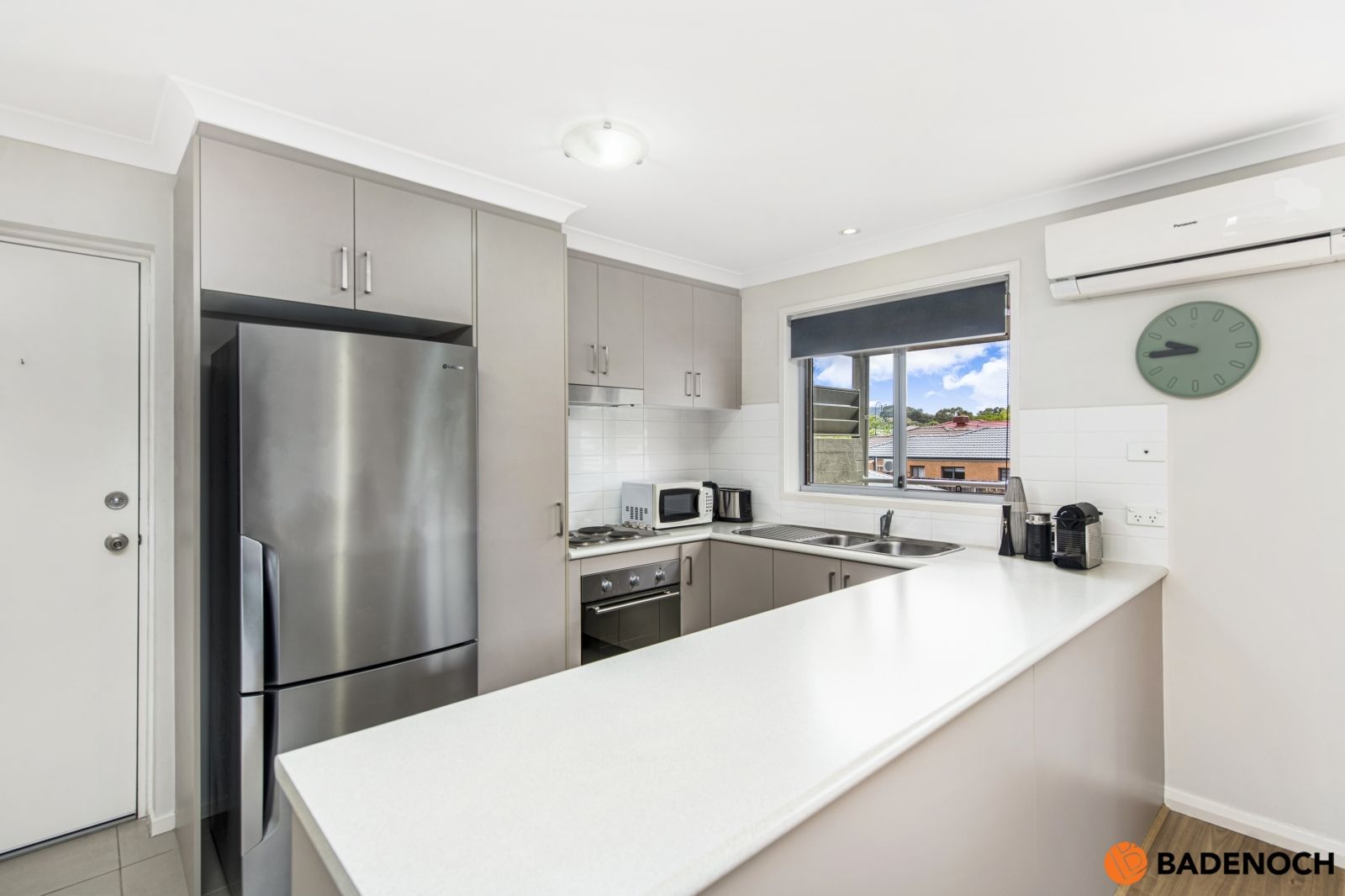 8/18 Whitmore Crescent, Watson ACT 2602, Image 1