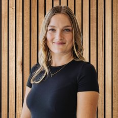 Isabella Lee | McGrath Lennox Head | Real Estate Agent in 47 Ballina