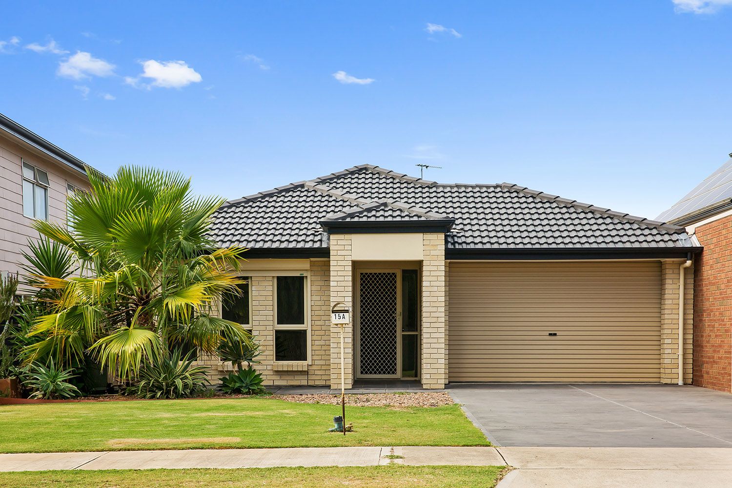 4 bedrooms House in 15a Westralia Avenue TAPEROO SA, 5017