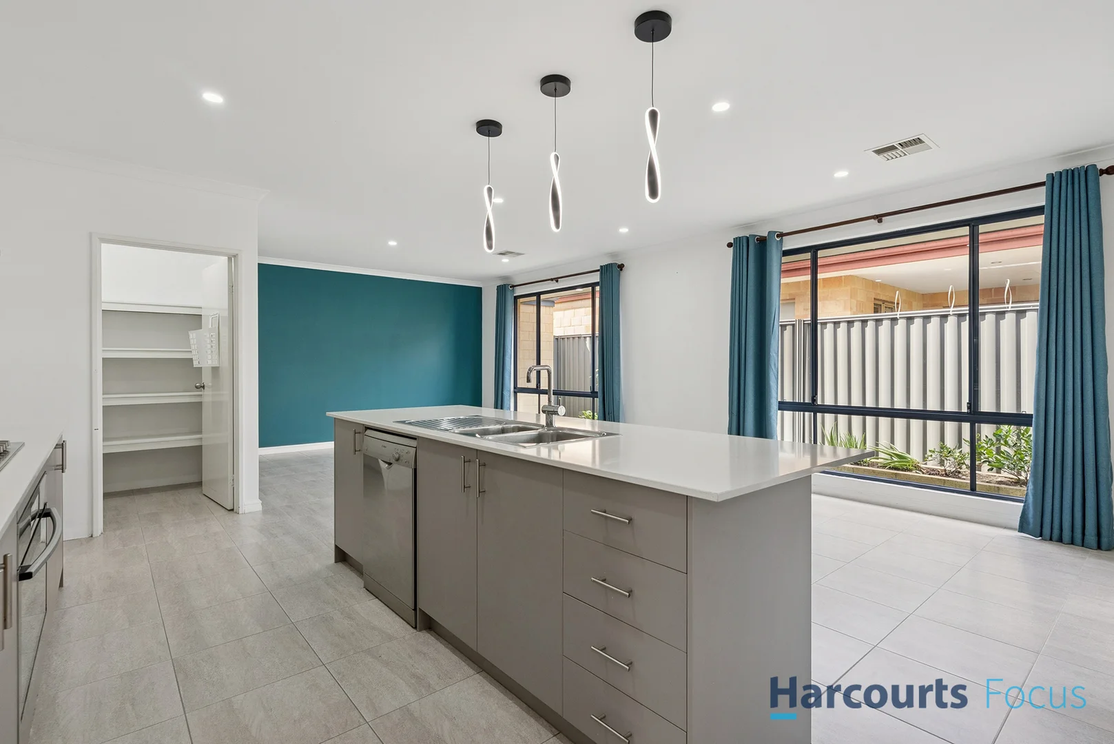 Additional image 16 of 21 Massicot Road, Treeby WA 6164