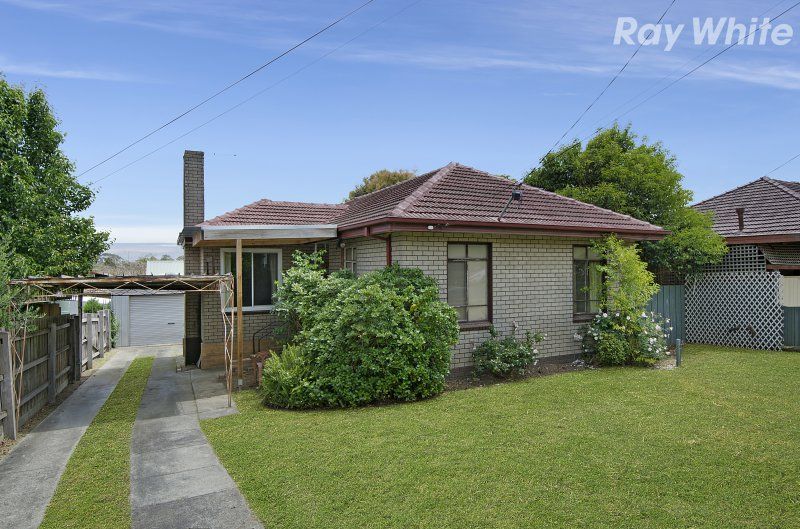 18 Lexton Avenue, Dandenong VIC 3175, Image 1